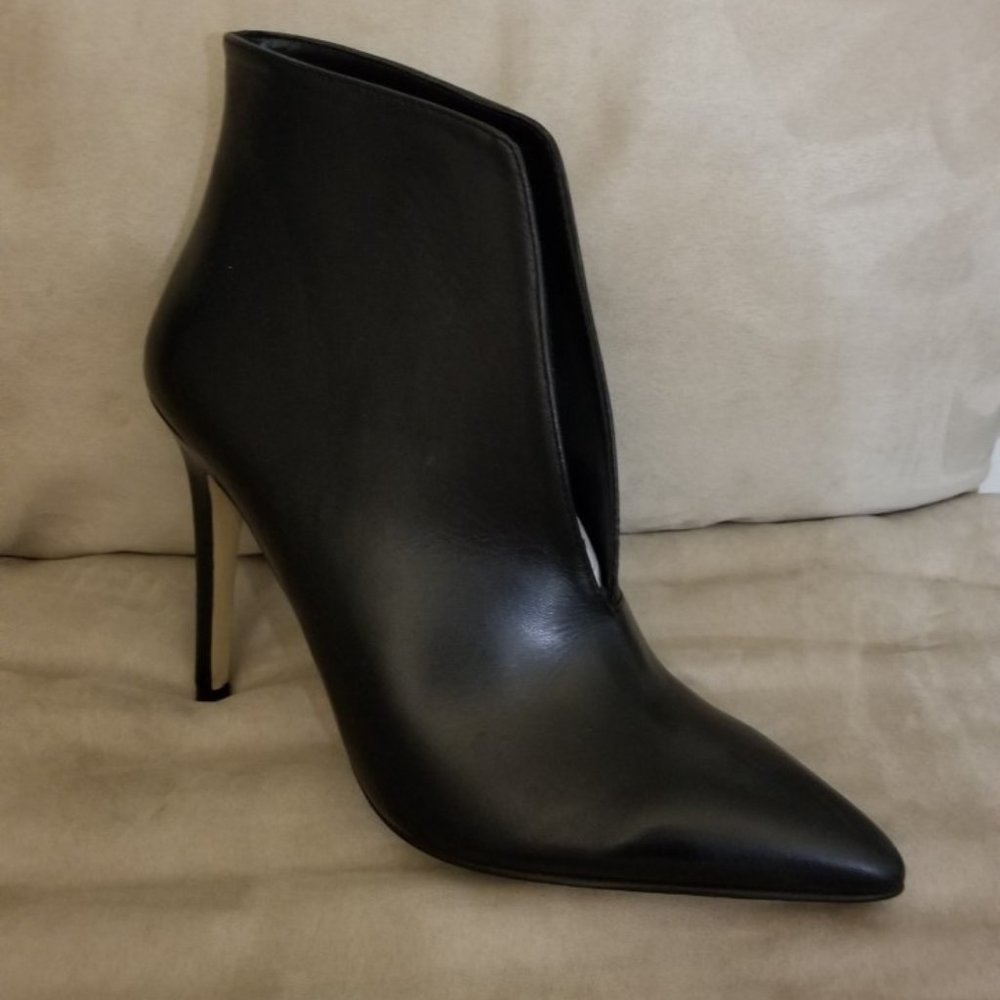 ALDO Women's Black Leather Ankle Bootie/Booties